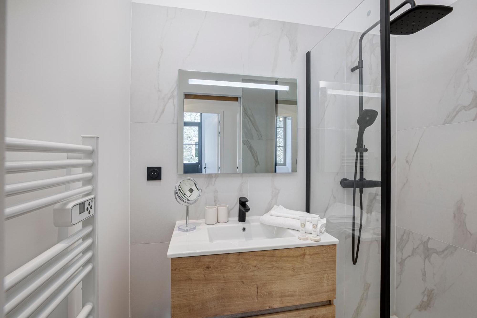 1 - Grand Appartement Spacieux Dans Un Chateau Du 17Eme Siecle, A 15Min De Lyon Vourles Экстерьер фото